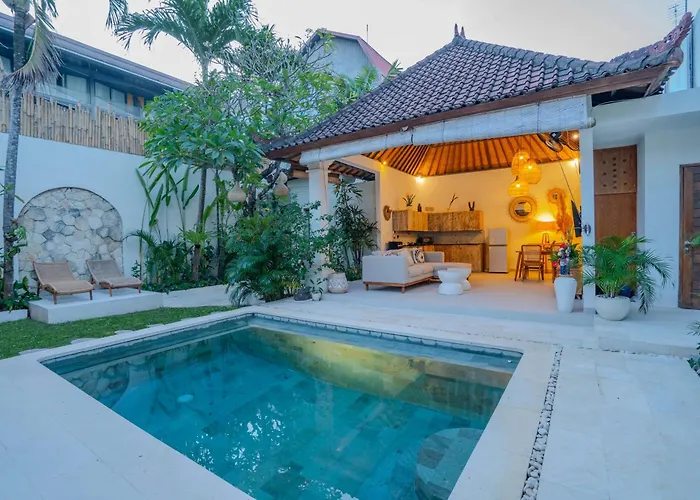 Deba I By Bali Solutions ヴィラ